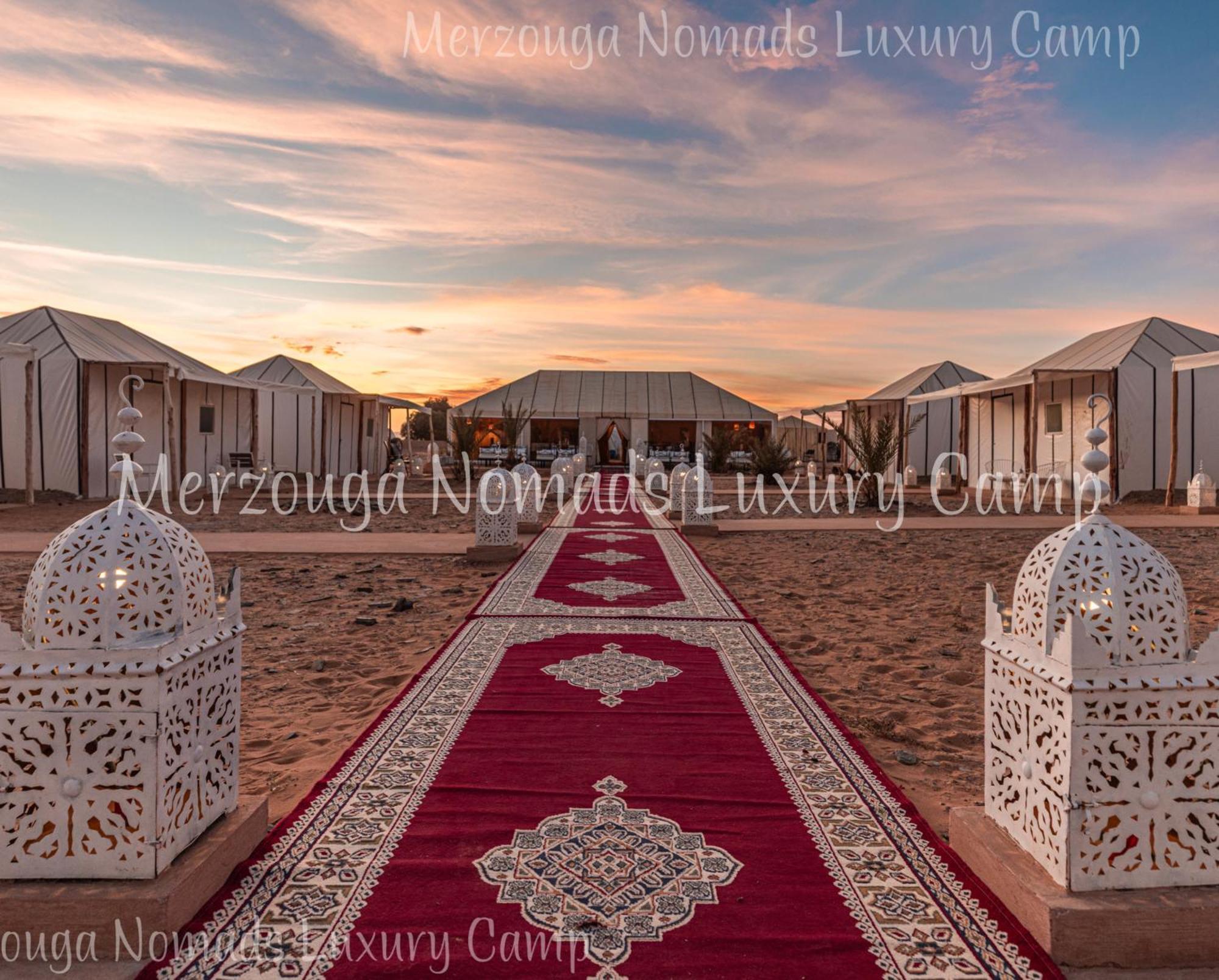 Merzouga Nomads Luxury Camp ภายนอก รูปภาพ