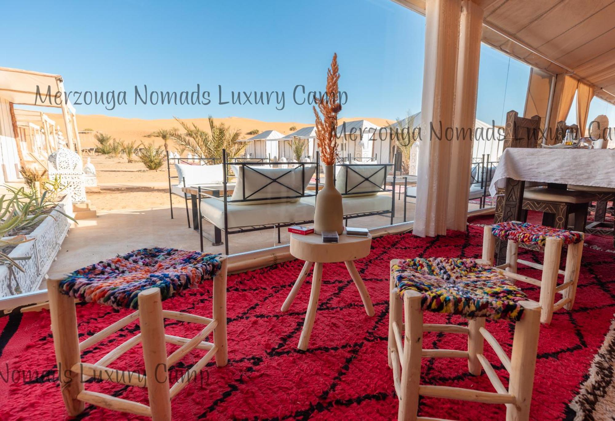 Merzouga Nomads Luxury Camp ภายนอก รูปภาพ